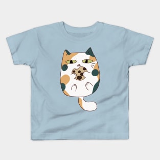 Calico cat eating cookie Kids T-Shirt